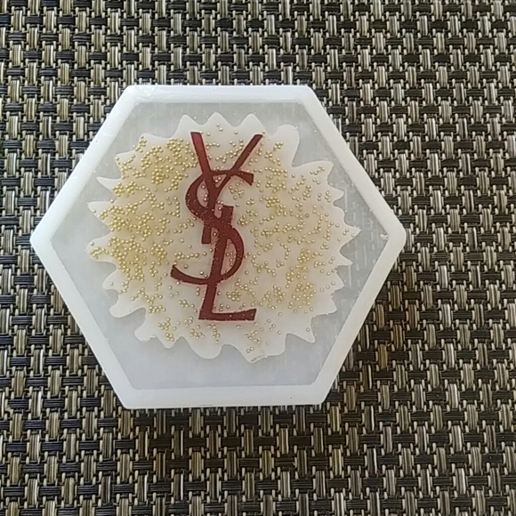 🌸Coaster/Resin 🌸 3/$35 - Picture 2 of 5